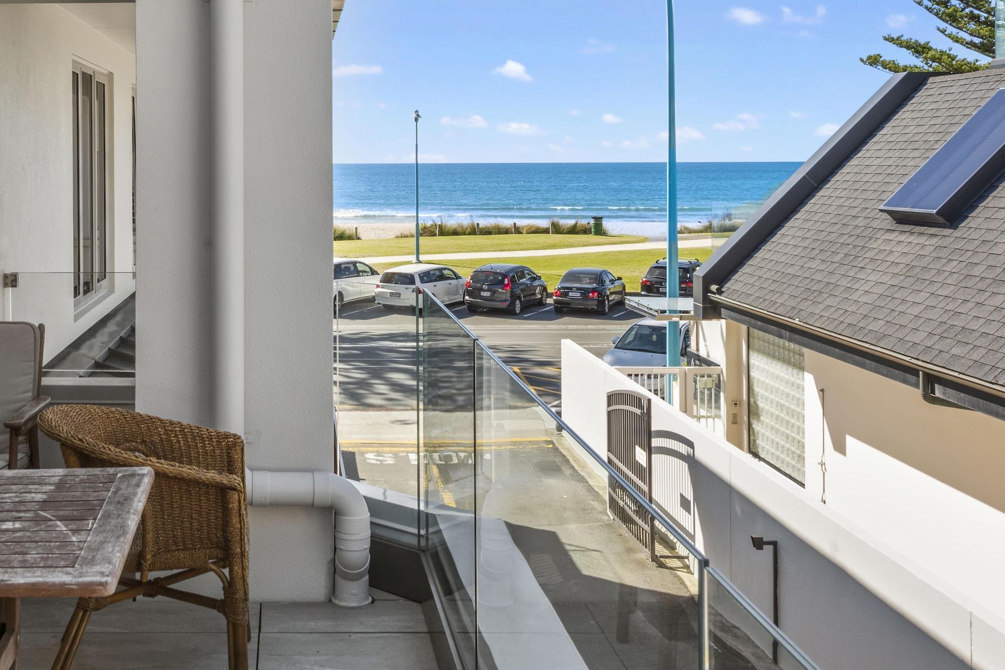 Pavilion Beachfront Apartments Mount Maunganui Exterior foto