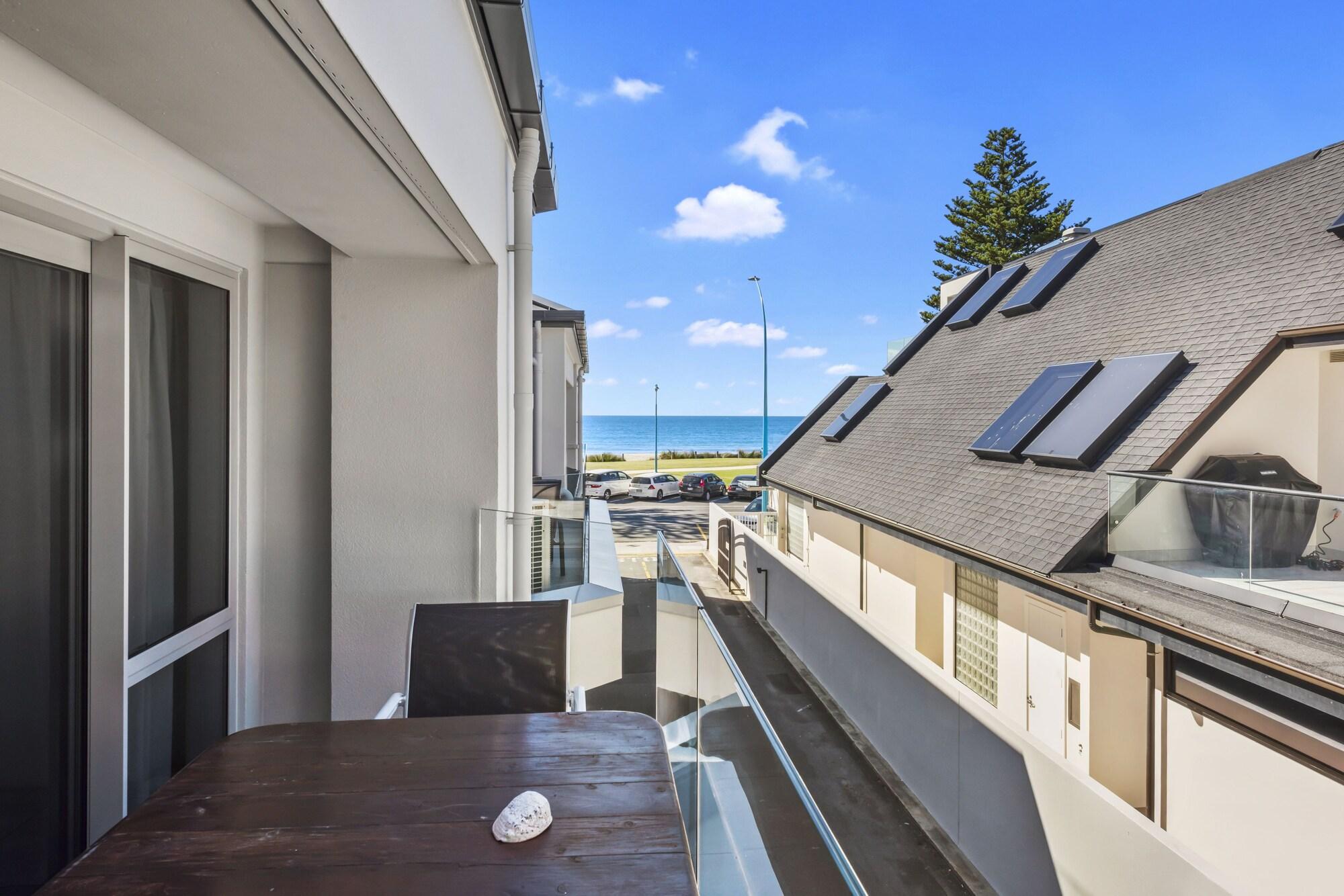 Pavilion Beachfront Apartments Mount Maunganui Exterior foto